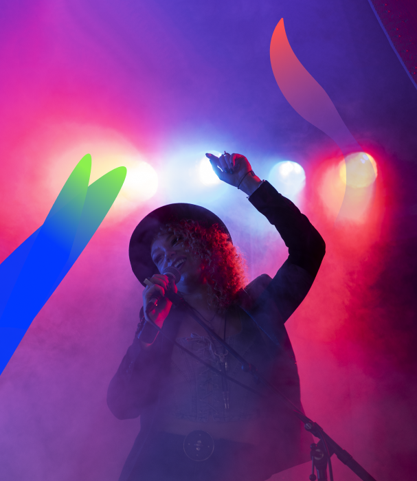 Carly Simone banner